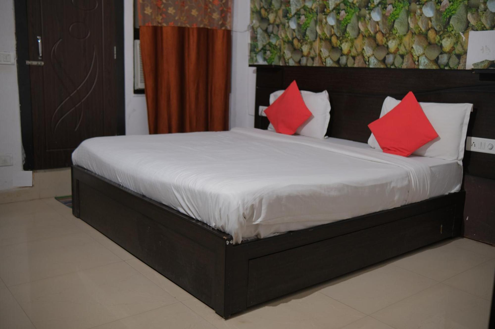 Hotel Quality Time อุเดเปอร์ ภายนอก รูปภาพ