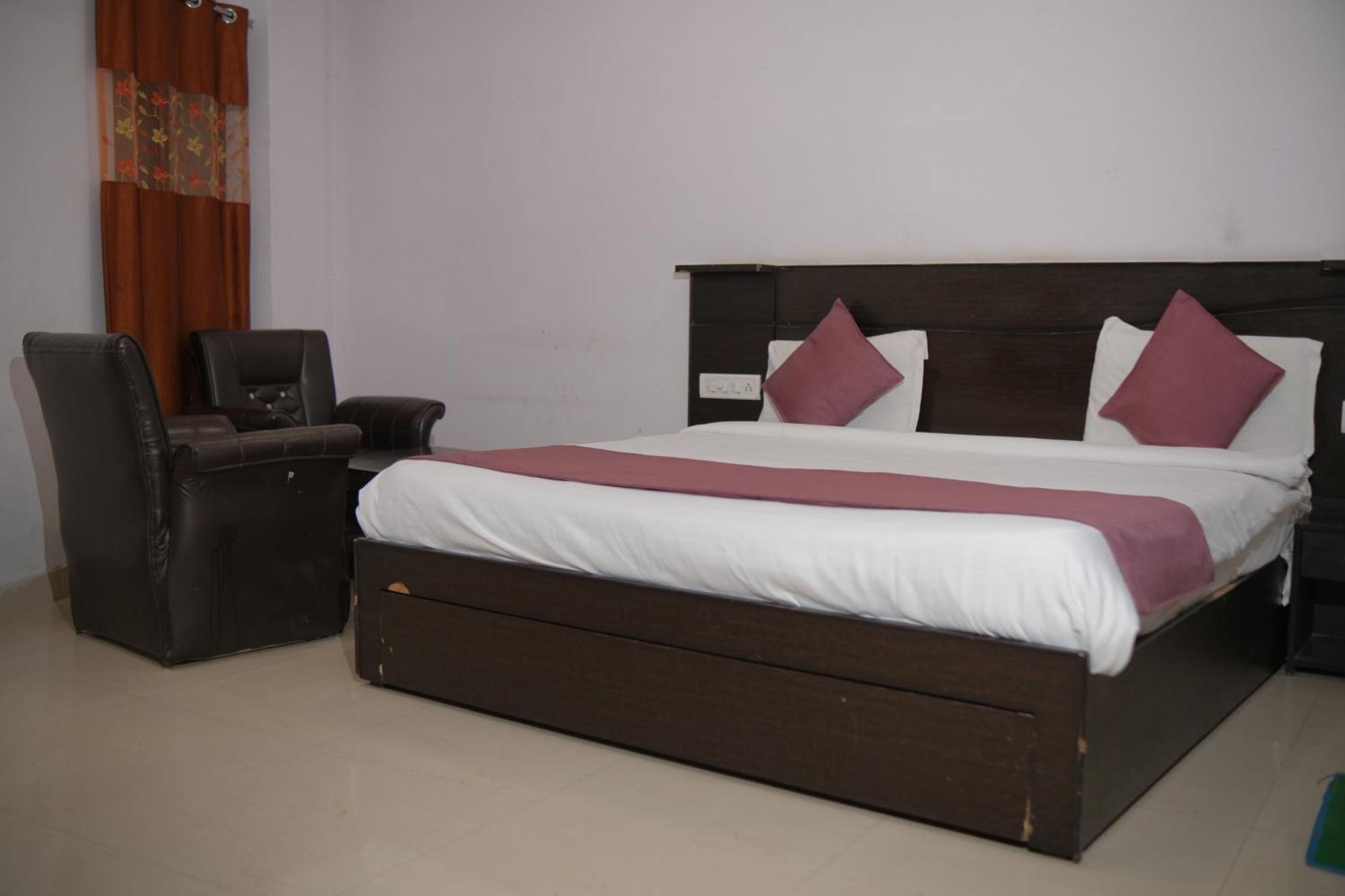 Hotel Quality Time อุเดเปอร์ ภายนอก รูปภาพ